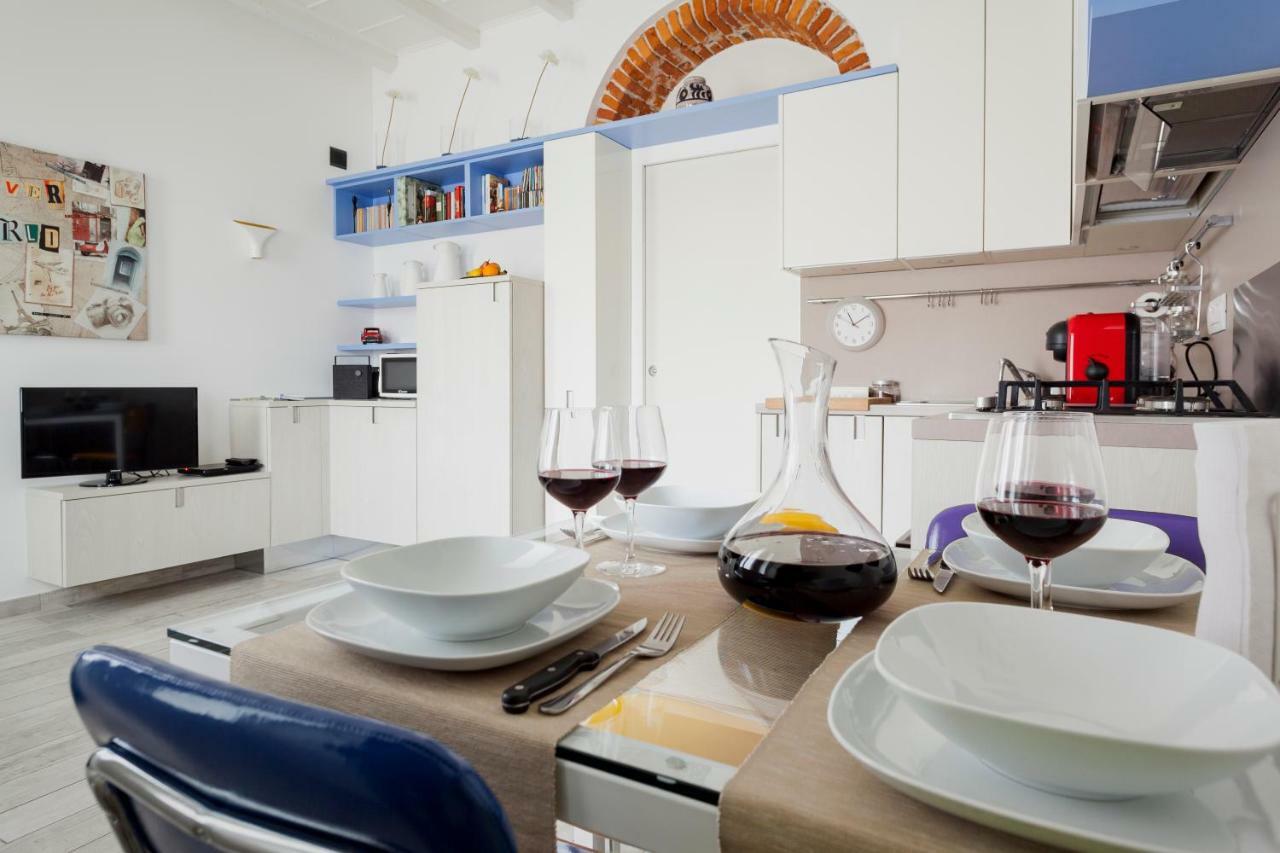 Charming Apartment On The Darsena Navigli - Pulizia Eccezionale Milan Exterior photo